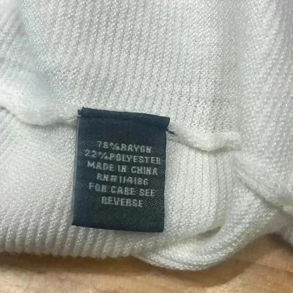 89th & Madison sweater. Black and white. Women’s size small. - Picture 6 of 6